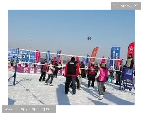 雪地绿茵争锋:冰霜与足球的碰撞盛宴 雪地绿茵争锋:冰霜与足球的碰撞盛宴